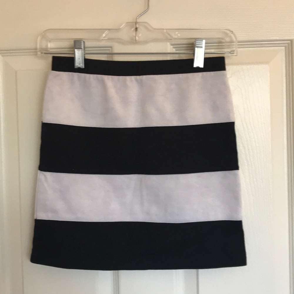 striped skirt